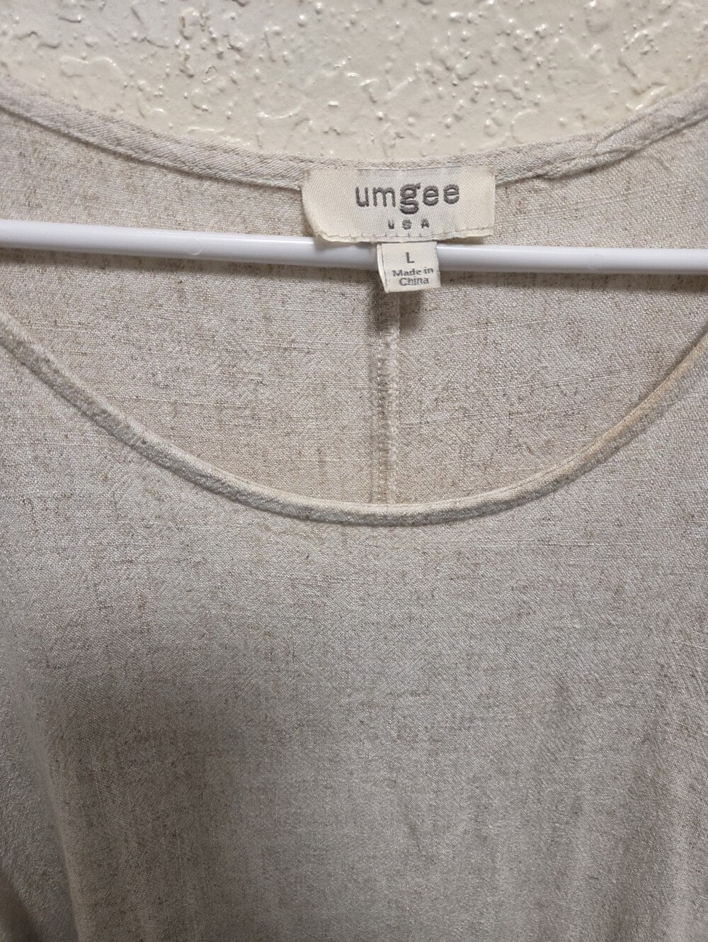 Umgee Cream Boho Tunic with Leopard Raglan Sleeves and Fringe - Picture 4 of 5